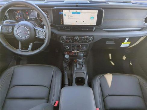 New 2025 Jeep Wrangler Unlimited Rubicon 392 image 16