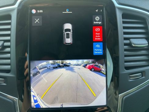 Certified 2025 Volvo XC90 B5 Core AWD/4WD image 19