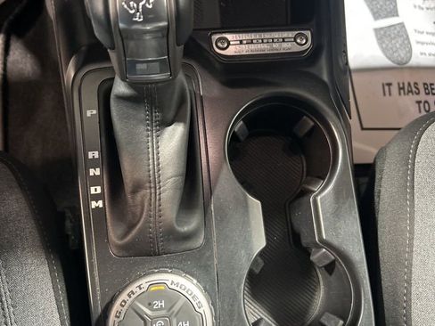 Used 2025 Ford Bronco Big Bend image 27