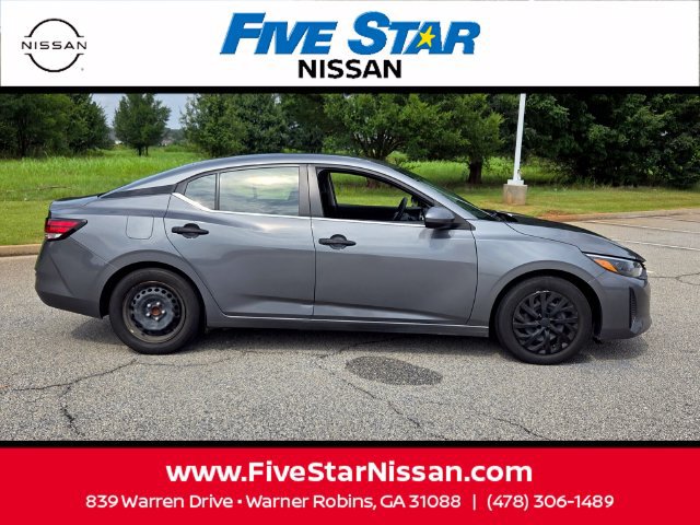 Used 2025 Nissan Sentra S FWD image 13