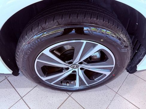 Certified 2025 Lexus RX 350 Premium w/ Accessory Package (Z1) FWD image 17