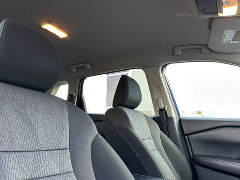 Used 2024 Nissan Rogue SV image 19