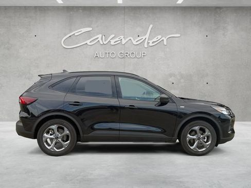 Used 2025 Ford Escape ST-Line FWD image 18