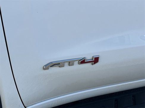 Used 2022 GMC Sierra 1500 AT4 w/ Technology Package image 30
