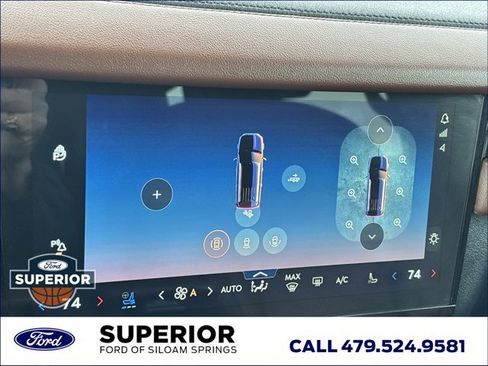 Used 2025 Lincoln Navigator Reserve AWD/4WD image 36