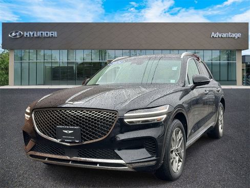 Certified 2024 Genesis GV70 2.5T Advanced w/ Advanced Package image 4