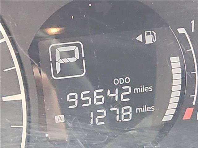 Used 2019 Nissan Versa Note SV FWD image 9
