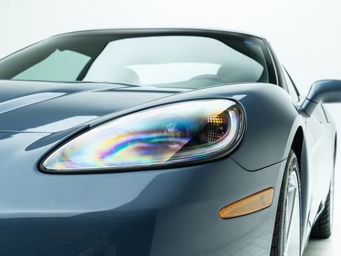 Used 2011 Chevrolet Corvette Coupe w/ 1LT image 11