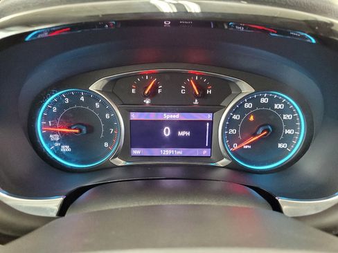 Used 2020 Chevrolet Traverse LT AWD/4WD image 23