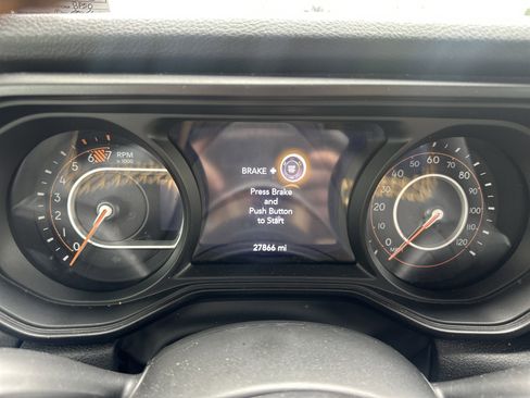 Used 2024 Jeep Wrangler Unlimited Sport AWD/4WD image 20