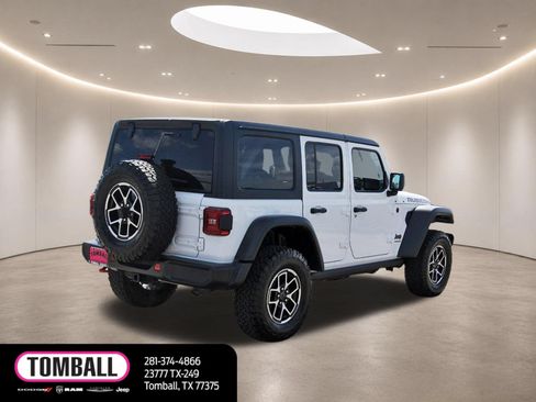 Used 2026 Jeep Wrangler Unlimited Rubicon AWD/4WD image 7