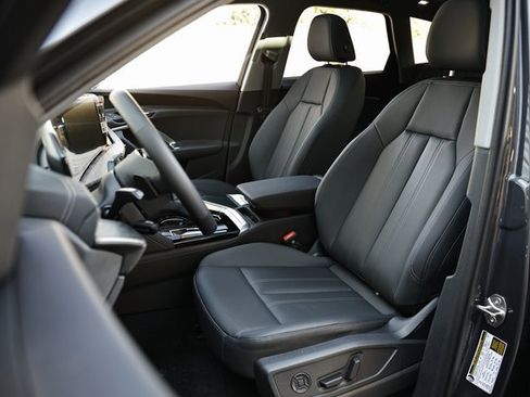 New 2025 Audi Q5 Premium image 20