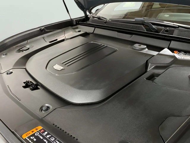 Used 2024 Cadillac Lyriq Sport RWD image 88