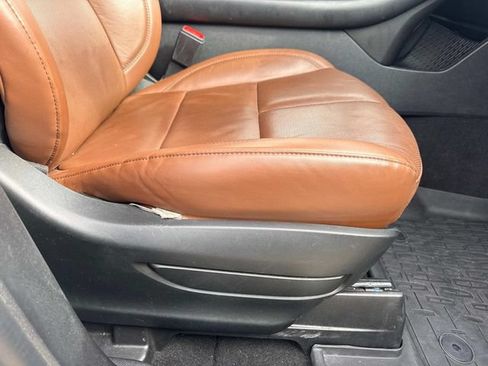 Used 2022 Lincoln Aviator Grand Touring w/ Equipment Group 301A AWD/4WD image 18