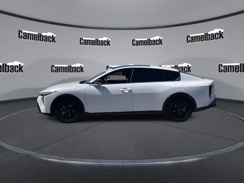 Certified 2025 Kia K4 GT-Line Turbo image 4