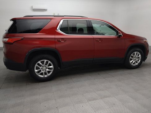 Used 2020 Chevrolet Traverse LT FWD image 10