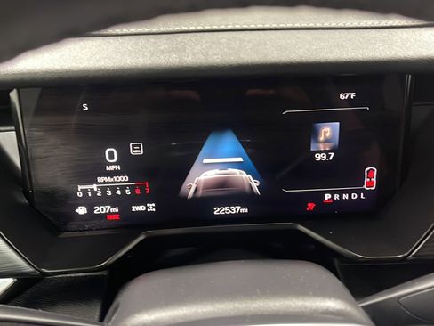 Used 2025 GMC Acadia Elevation AWD/4WD image 5