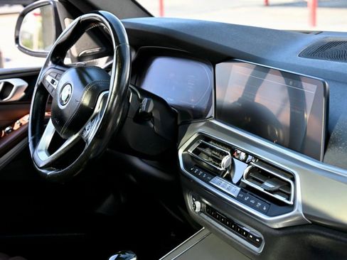 Used 2019 BMW X5 xDrive40i image 17