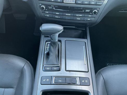 Used 2018 Genesis G80 3.8 w/ Option Group 02 RWD image 29