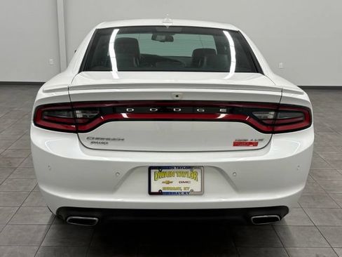Used 2015 Dodge Charger SXT w/ AWD Plus Group image 3