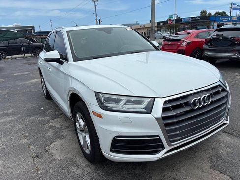 Used 2018 Audi Q5 2.0T Premium Plus w/ Premium Plus Package AWD/4WD image 4