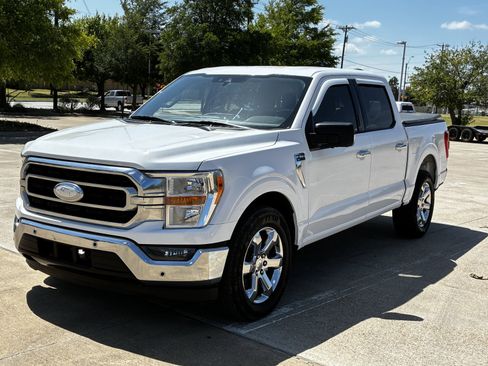 Used 2021 Ford F150 XLT w/ Equipment Group 302A High RWD image 6