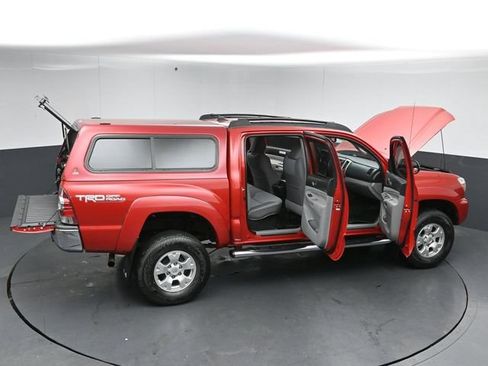 Used 2013 Toyota Tacoma 4x4 Double Cab w/ TRD Off-Road Pkg image 58