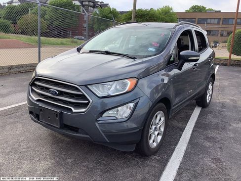 Used 2018 Ford EcoSport SE image 3