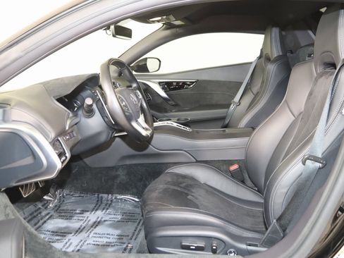Used 2021 Acura NSX image 11