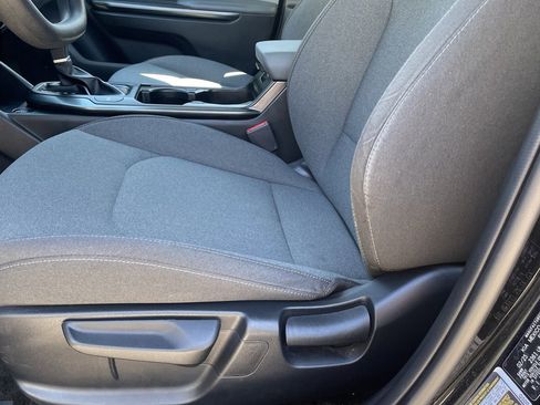 Used 2025 Kia K4 LXS image 18