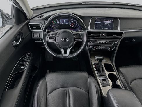 Used 2017 Kia Optima EX image 21
