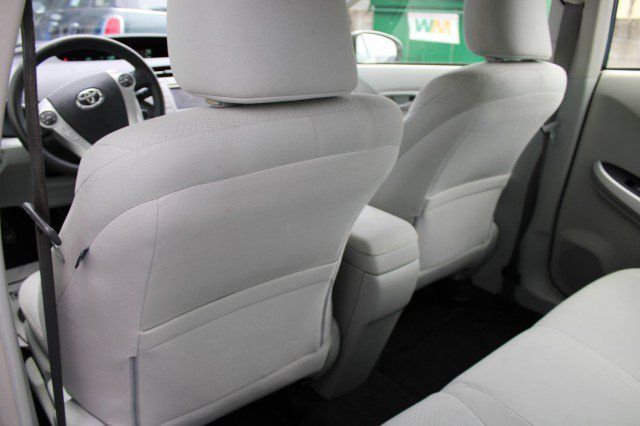 Used 2012 Toyota Prius Three FWD image 17