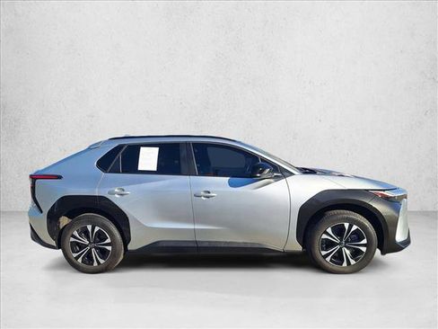 Certified 2023 Toyota bZ4X XLE image 4