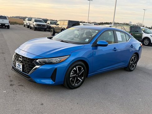 Used 2024 Nissan Sentra SV image 37