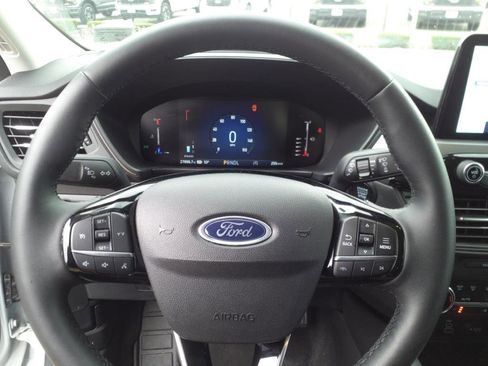 Used 2024 Ford Escape Active image 12