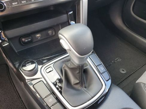 Certified 2024 Kia Seltos S image 21