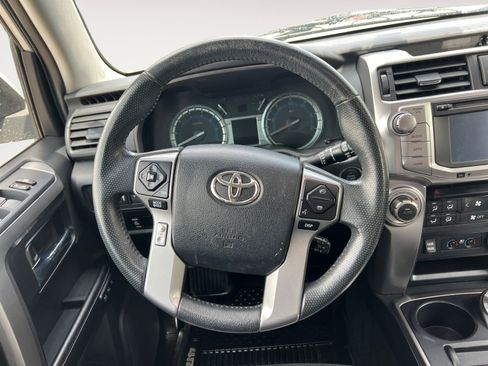 Used 2016 Toyota 4Runner Limited AWD/4WD image 12