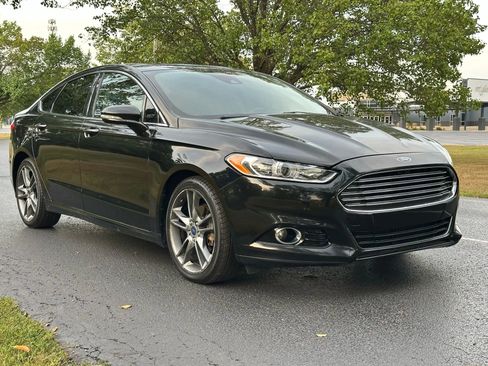 Used 2015 Ford Fusion Titanium image 4