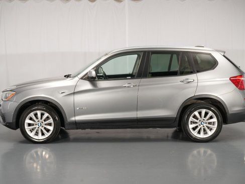 Used 2017 BMW X3 xDrive28i AWD/4WD image 2