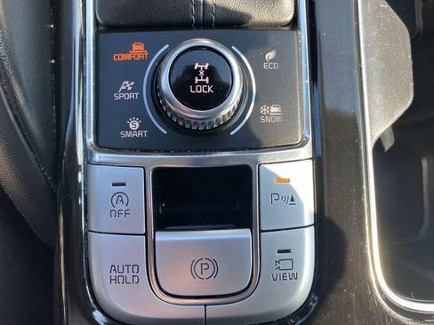 Used 2022 Kia Telluride SX w/ SX Prestige Package AWD/4WD image 39