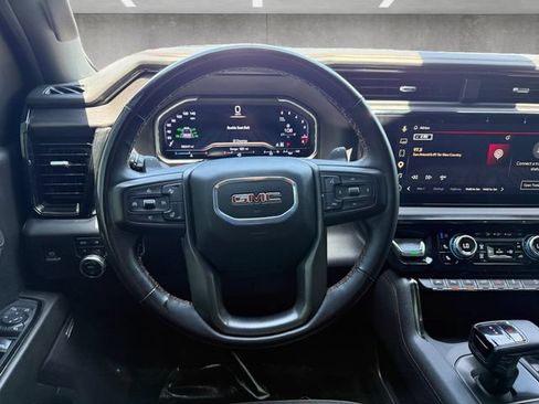 Used 2024 GMC Sierra 1500 AT4 w/ Technology Package AWD/4WD image 22