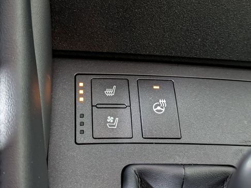 Used 2021 Lexus RC 300 AWD w/ Premium Package image 18