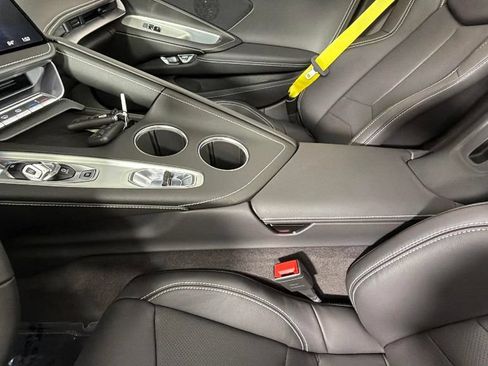 Certified 2026 Chevrolet Corvette Stingray Convertible w/ 1LT RWD image 24