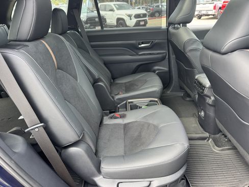 New 2026 Toyota Grand Highlander AWD Hybrid image 5