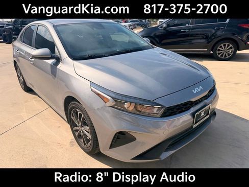 Certified 2024 Kia Forte LXS FWD image 5