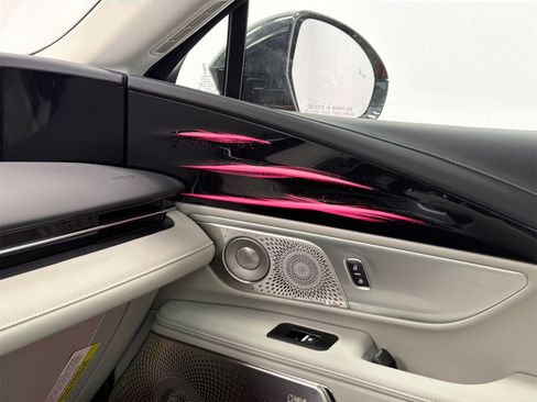 New 2026 Lincoln Nautilus Reserve image 33