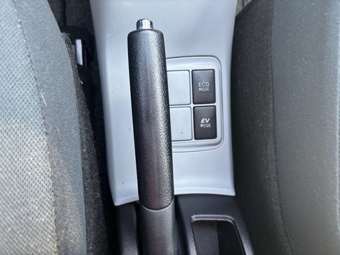 Used 2013 Toyota Prius C Two image 21