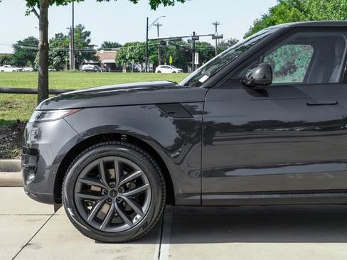 New 2026 Land Rover Range Rover Sport SE AWD/4WD image 13