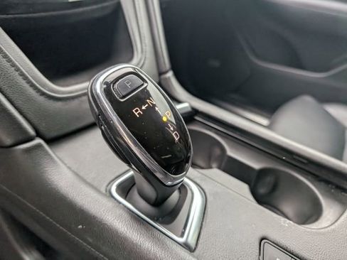 Used 2018 Cadillac XT5 Luxury w/ Driver Awareness Package image 24