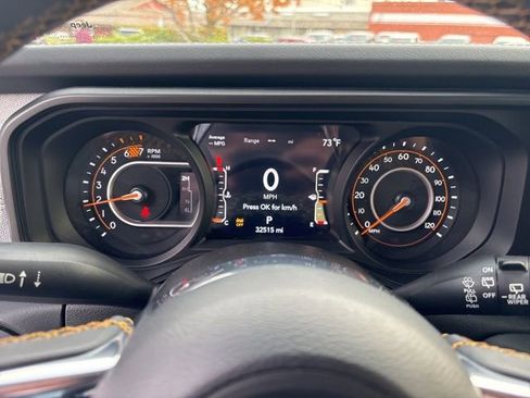 Used 2024 Jeep Wrangler Unlimited Sahara AWD/4WD image 16